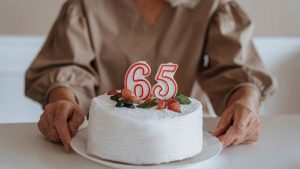 65 anni