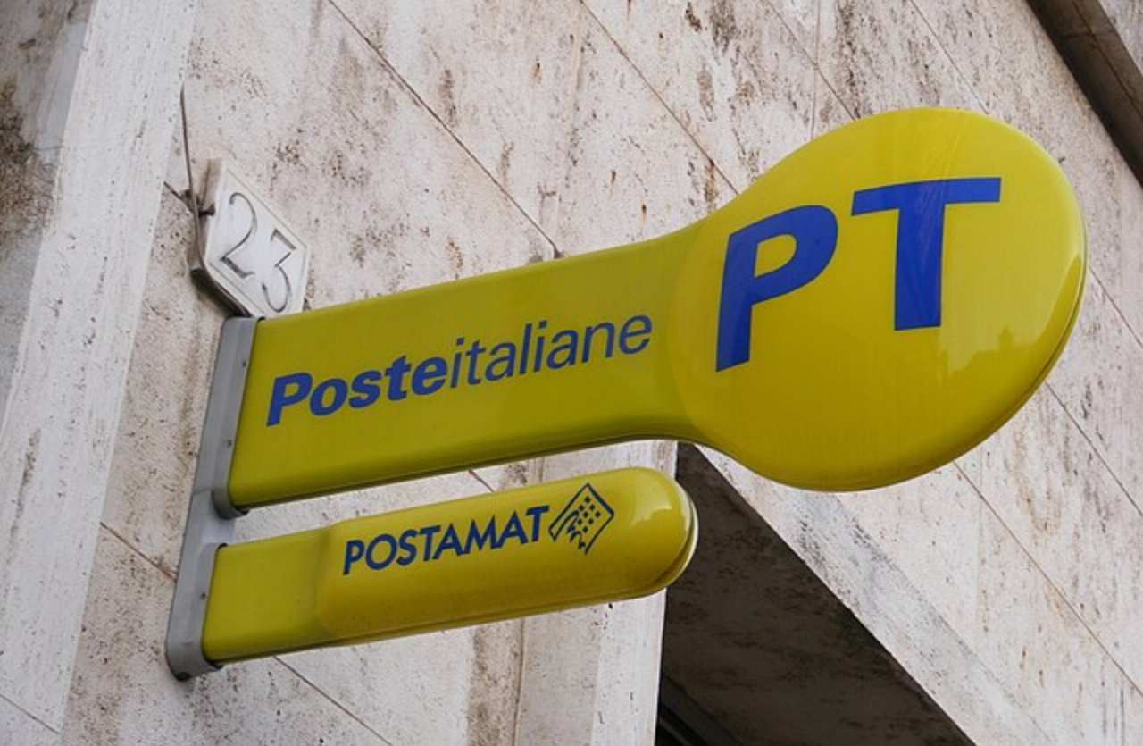 POSTE ITALIANE, il buono fruttifero fotonico: guadagni 6000€ garantiti | Partito l’acquisto spasmodico