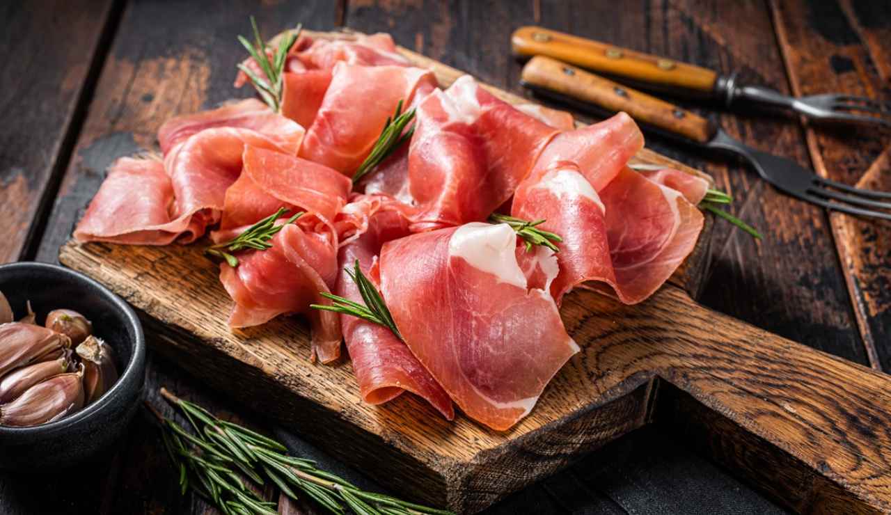 prosciutto crudo (web) - pianoinclinato.it