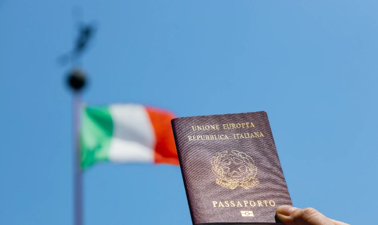 Cittadinanza italiana (web) - pianoinclinato.it