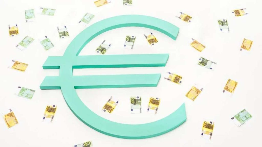Arriva l’EURO DIGITALE in Italia: a cosa serve la nuova moneta digitale e perché è importante fare in fretta