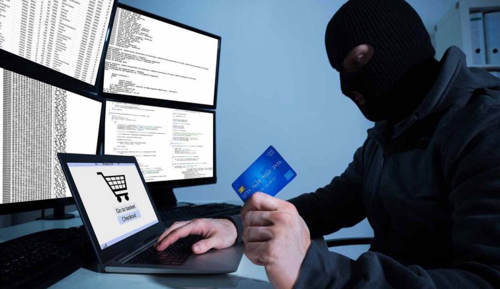 Frode-delle-carte-di-credito (web) - pianoinclinato.it