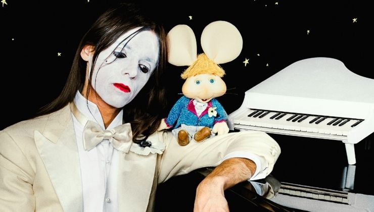 Lucio Corsi e Topo Gigio insieme anche all'Eurovision 2025 - pianoinclinato.it - 20250512