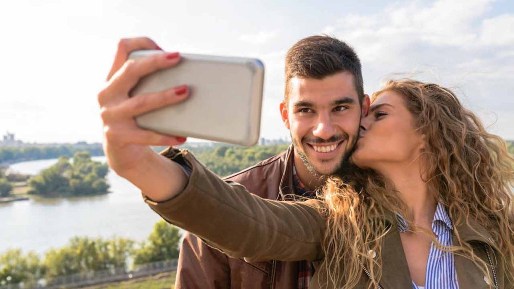 Selfie di coppia