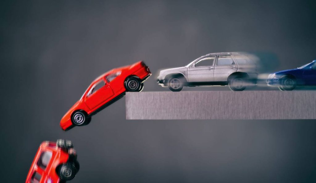 Tragedia automotive (web) - pianoinclinato.it