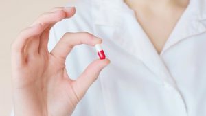 Farmaci-scarsi-Foto-di-Artem-Podrez-da-Pexels-PianoInclinato