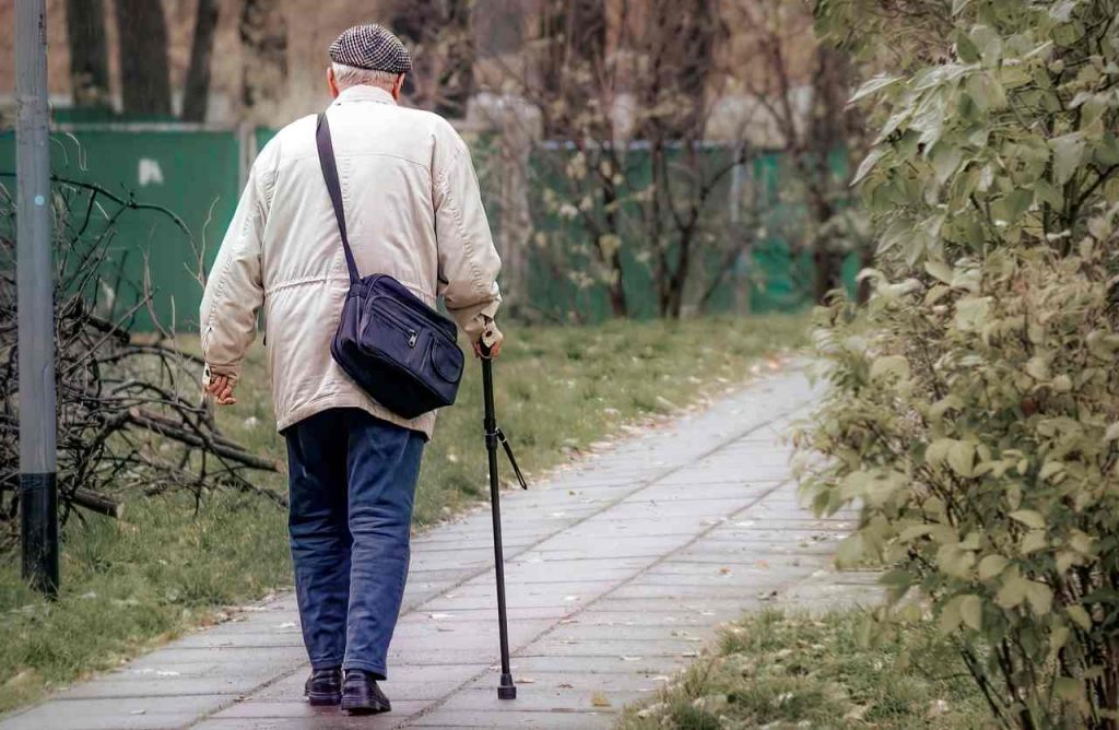 anziano alzheimer