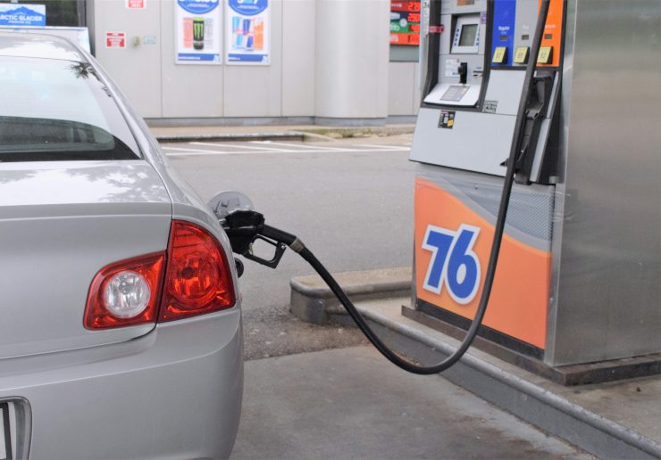 benzina costo